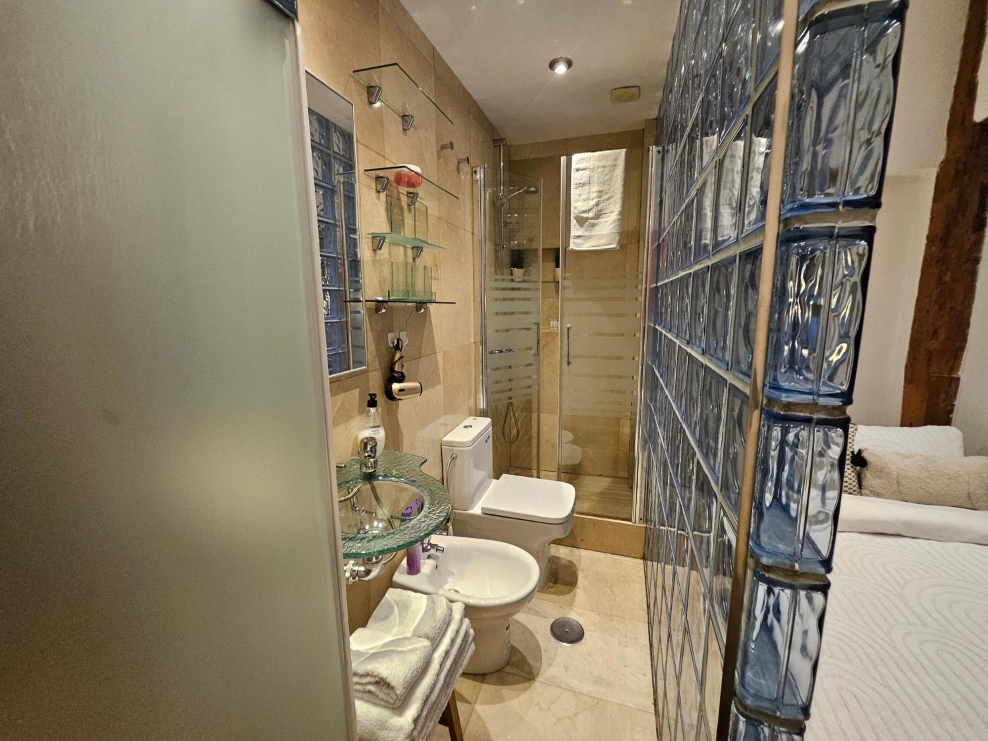 Pequeno Apartamento En El Centro De Madrid Exteriör bild