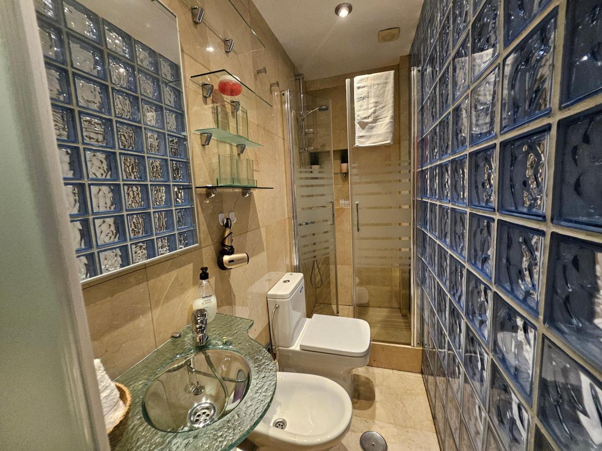 Pequeno Apartamento En El Centro De Madrid Exteriör bild